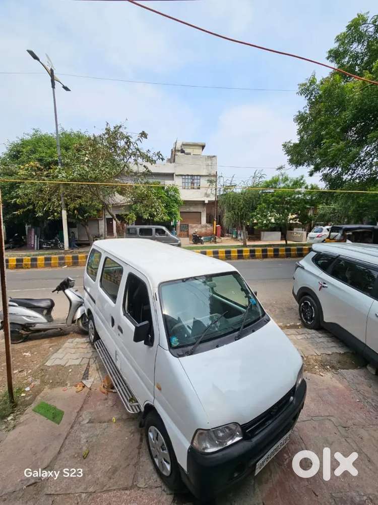 Maruti Eeco 52000 Km Chali Hui Hai