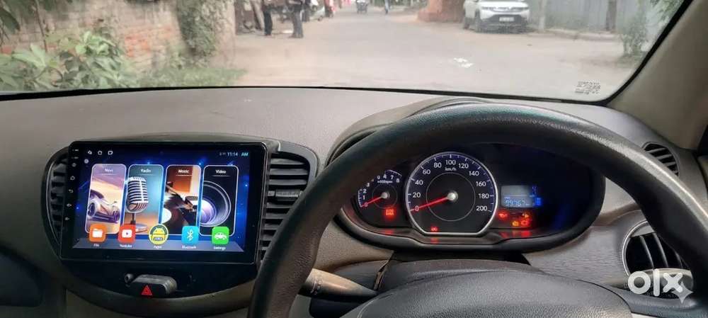 Hyundai I10 2013 Petrol Well Maintained Installed Egreen New Cng Kit