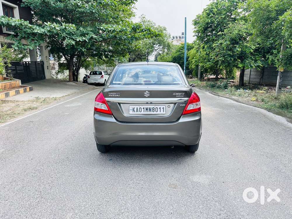 Maruti Suzuki Swift Dzire Vxi Optional, 2016, Petrol
