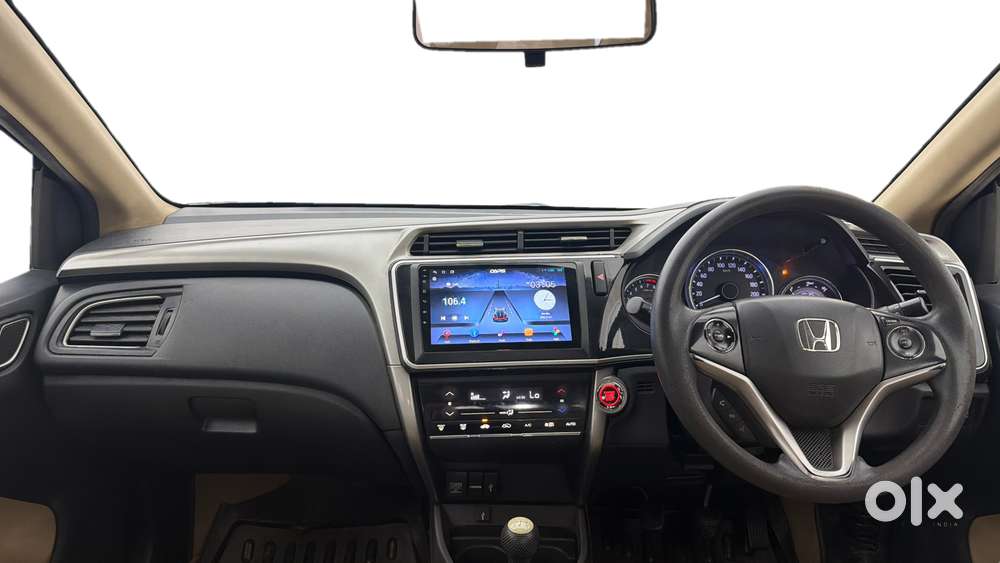 Honda City I-vtec V, 2018, Petrol