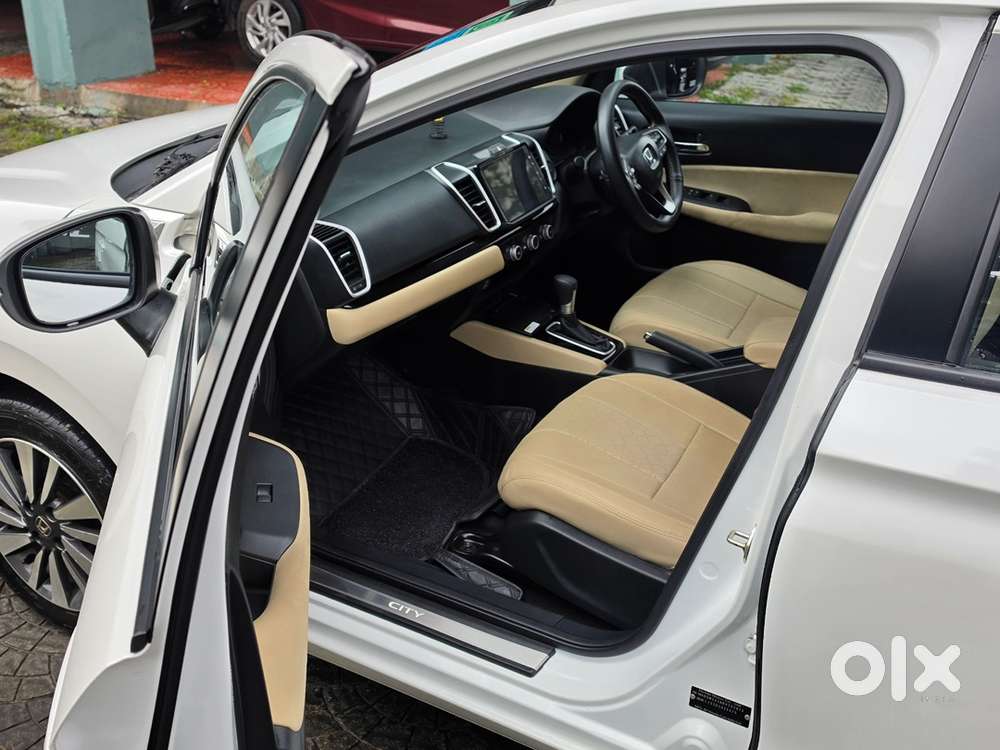 Honda City Elegant 2024