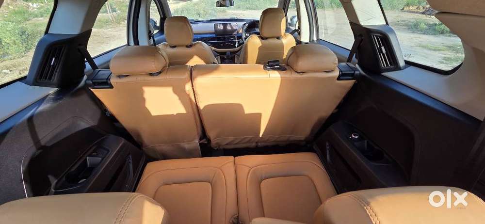 Tata Safari Pure Plus, 2024, Diesel