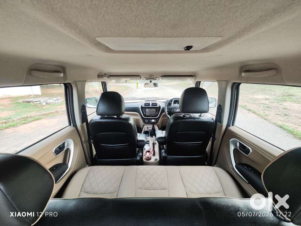 Mahindra Tuv 300 T10, 2019, Diesel