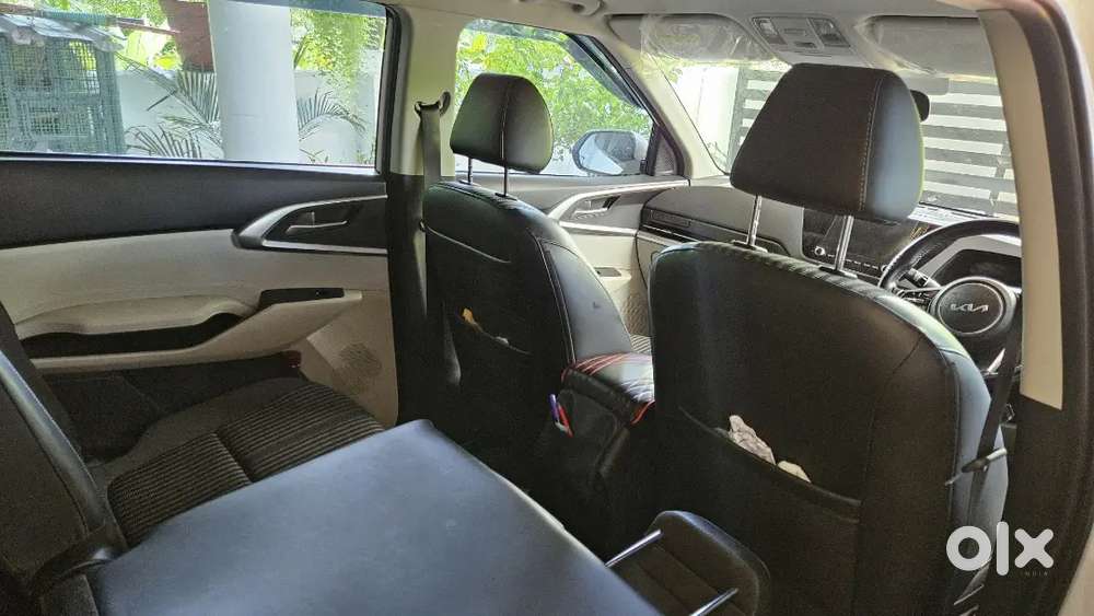 Kia Carens Petrol Manual 2023
