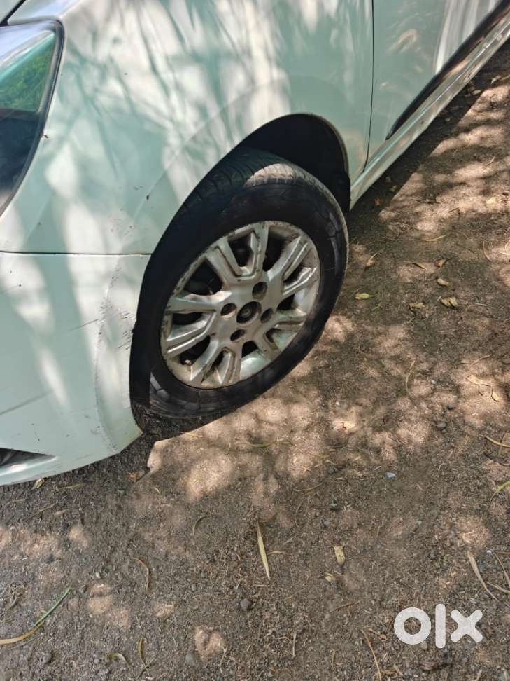 Tata Tiago Xz, 2016, Petrol