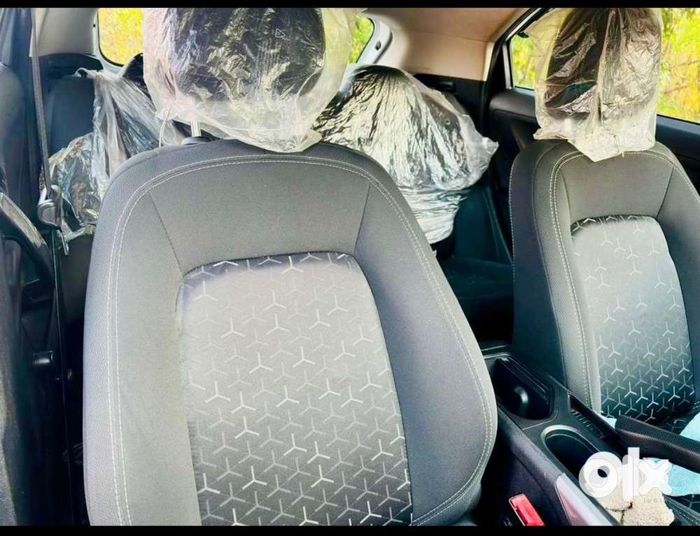 Tata Nexon Petrol With Brand New Condition.