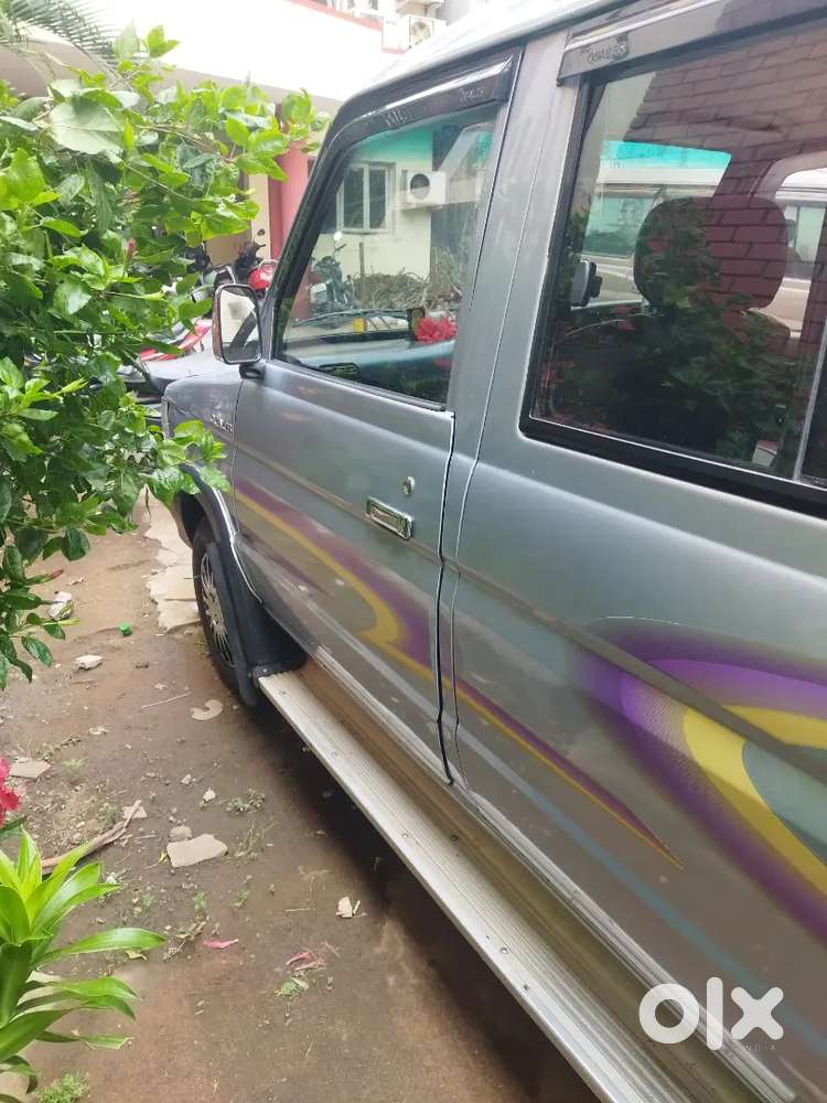 Toyota Qualis 2001
