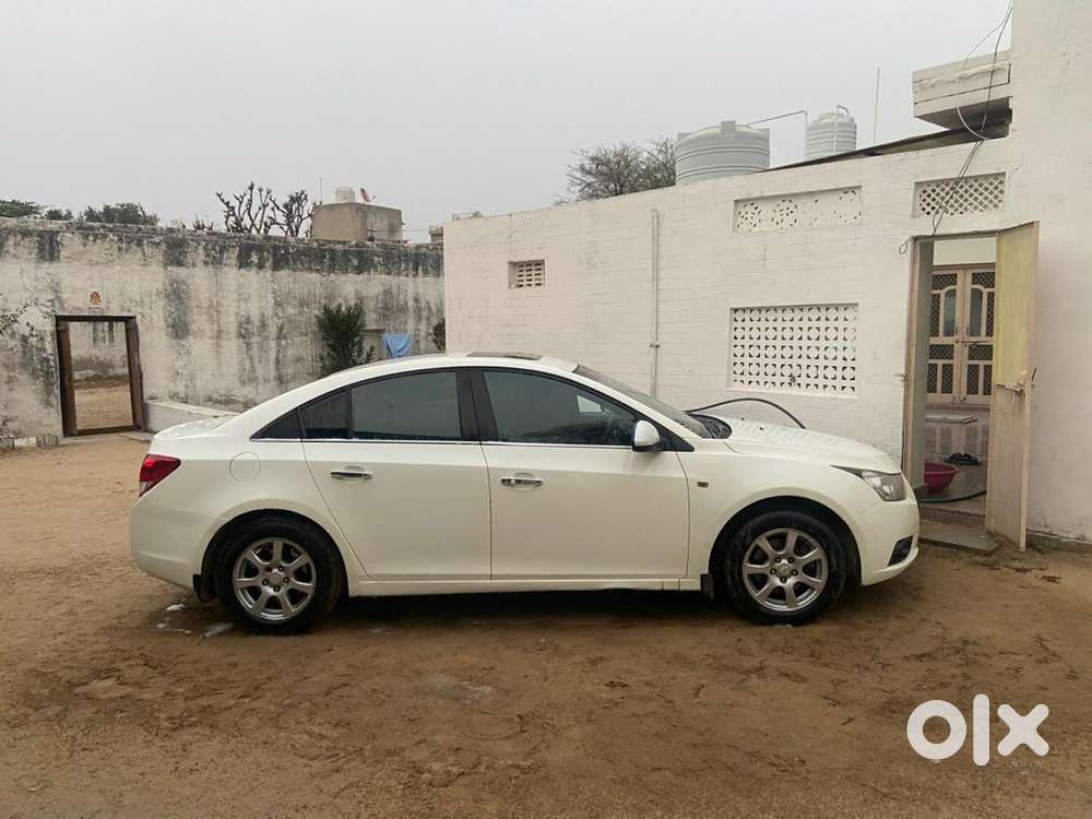 Chevrolet Cruze 2011 Diesel Well Maintained