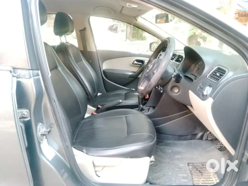 Volkswagen Polo 1.2 Highline Petrol 2010 Model