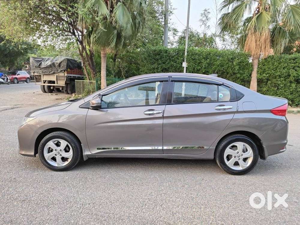 Honda City V Mt, 2015, Petrol