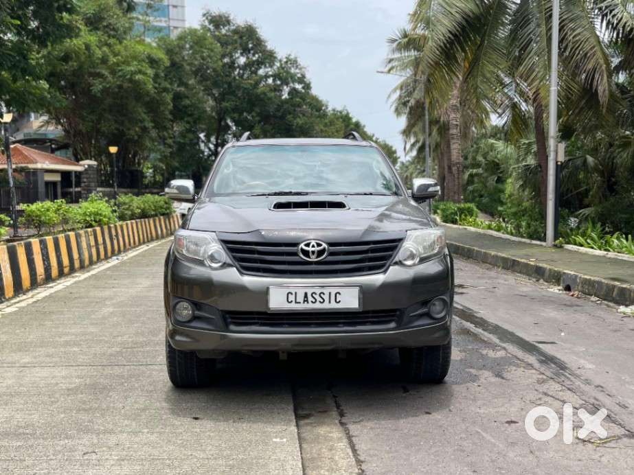 Toyota Fortuner 3.0 4x4 Manual, 2011, Diesel