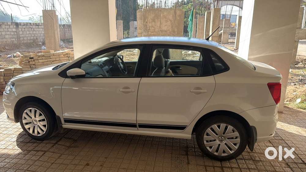 Volkswagen Ameo Petrol 2017