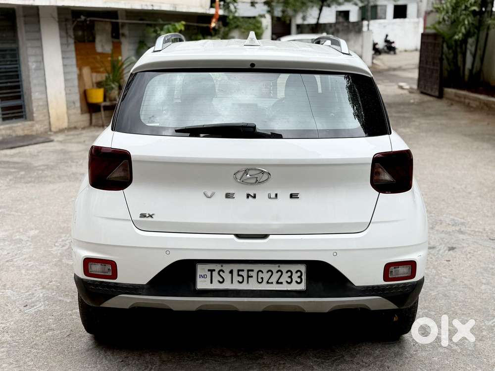 Hyundai Venue 1.5 Crdi Sx (o), 2022, Diesel