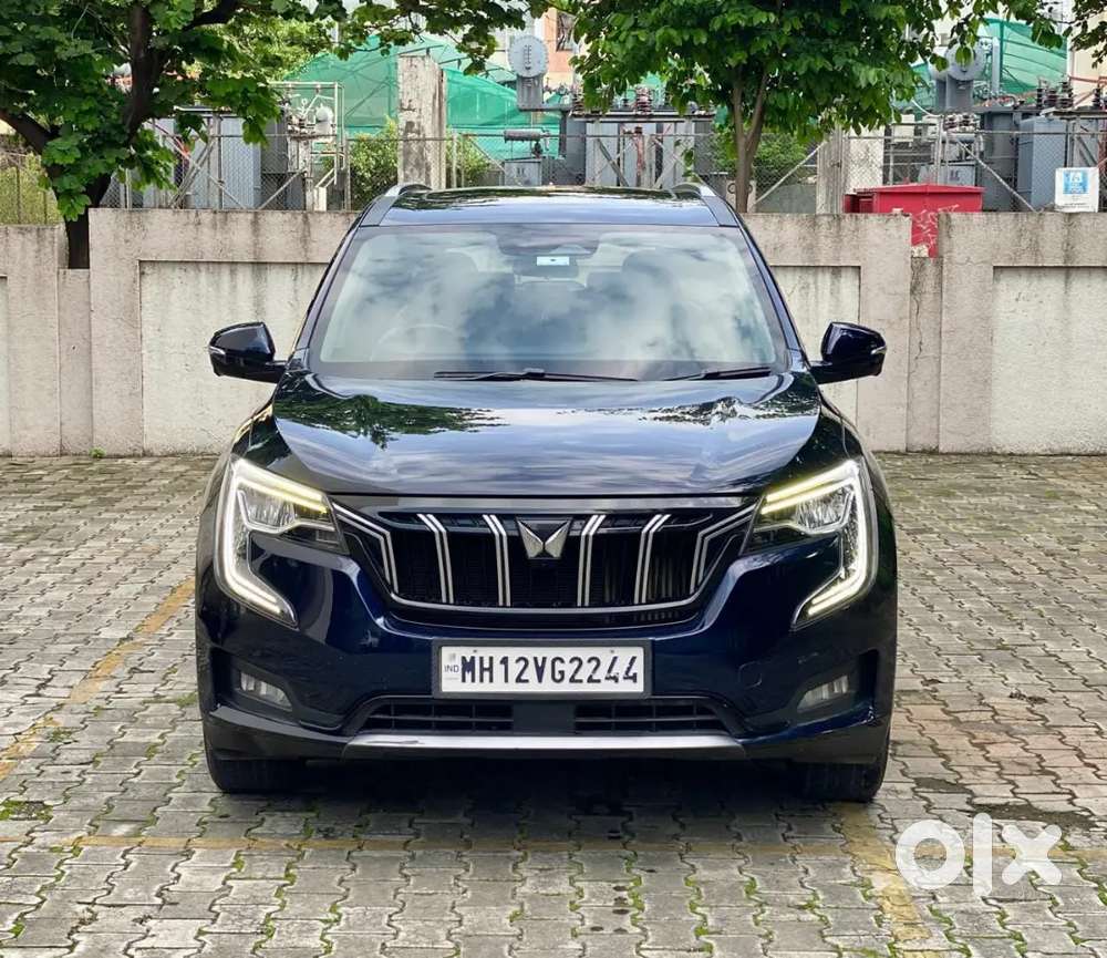 Xuv 700 Ax7 Luxury Top Automatic Diesel