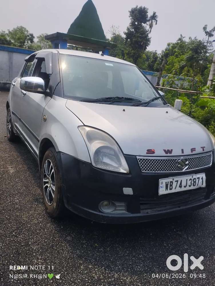 Maruti Suzuki Swift 2005 Petrol 80000 Km Driven