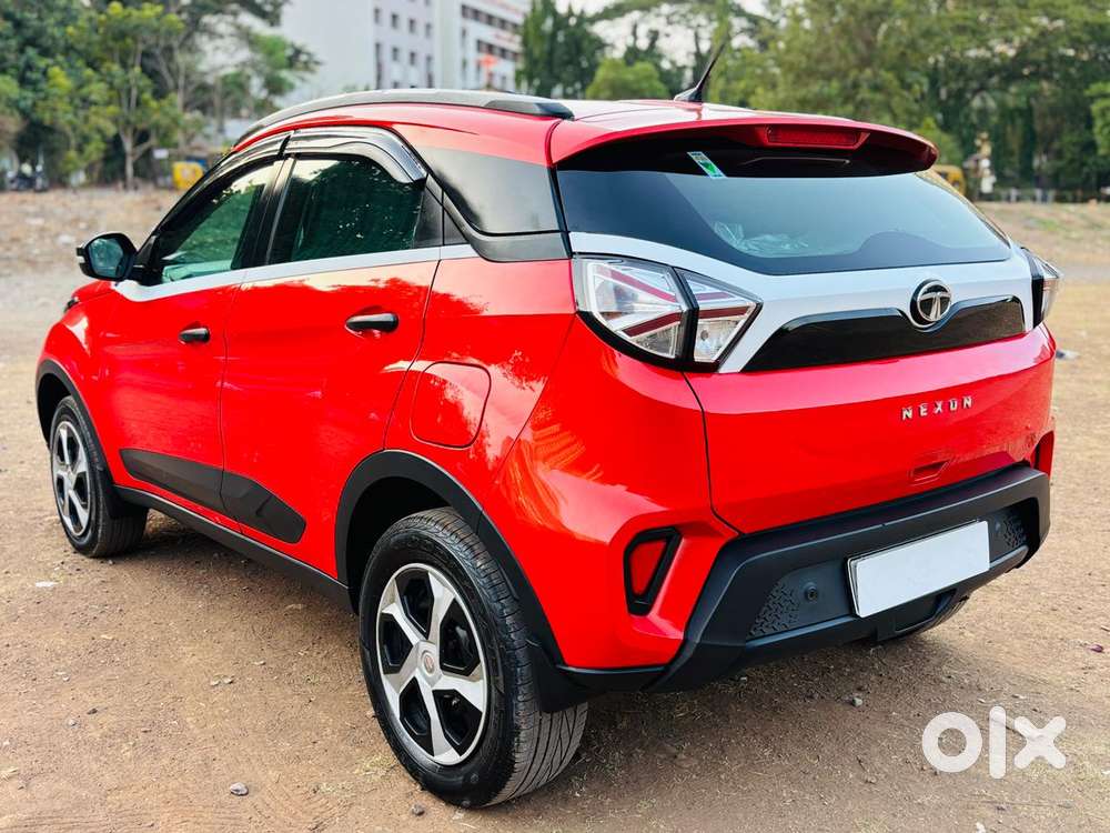 Tata Nexon 1.2 Revotron Xma Amt (s), 2021, Petrol