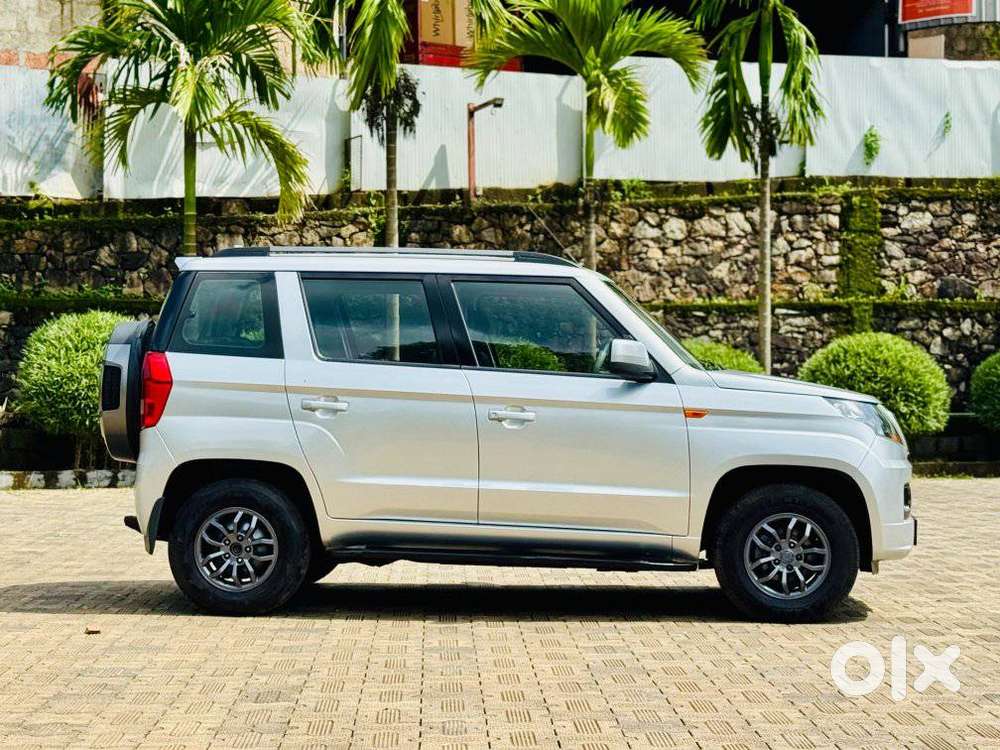 Mahindra Tuv 300 T10, 2018, Diesel