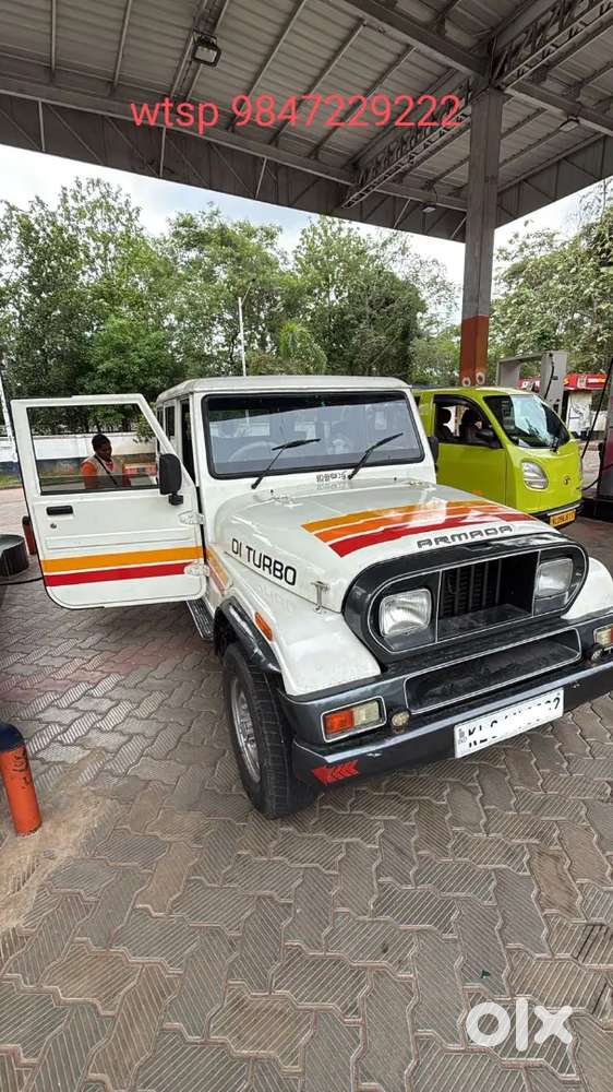 Mahindra Armada 2000