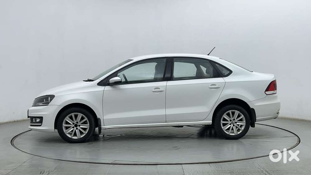 Volkswagen Vento 1.2 Tsi Highline At, 2017, Petrol