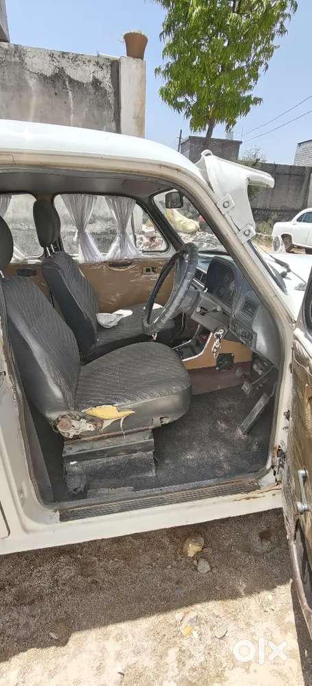 Ambassador Ambassador 2005