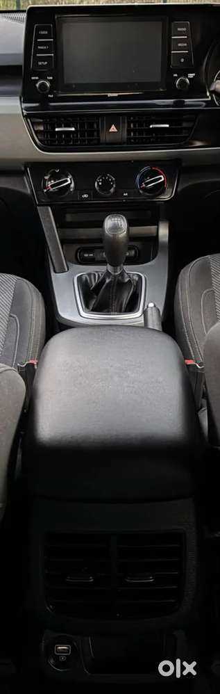 Kia Seltos Htk 1.5 Petrol, 2021, Petrol