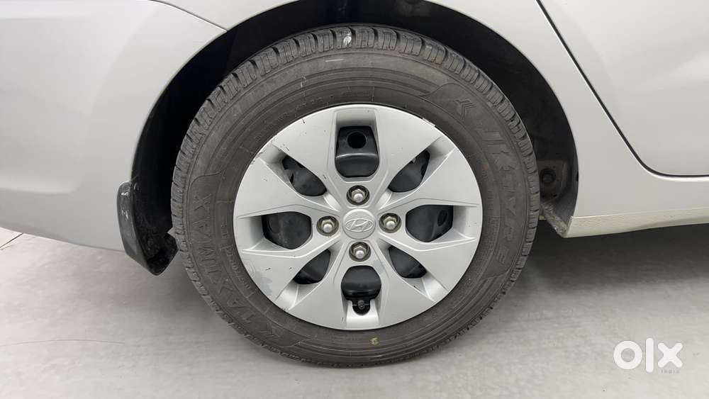 Hyundai Xcent Base 1.2, 2014, Petrol