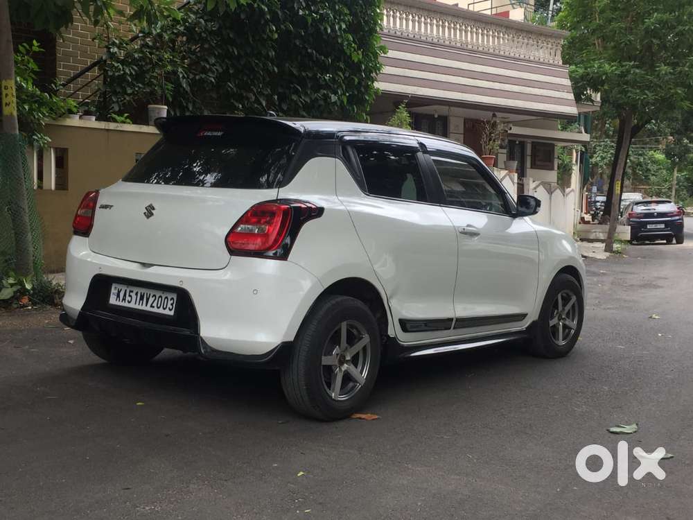 Maruti Suzuki Swift 1.2 Vxi (o), 2023, Petrol