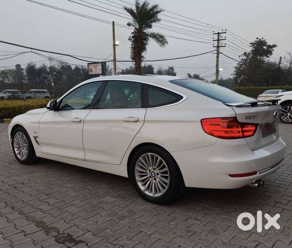Bmw 3 Series Gt 320d Luxury Line, 2016, Diesel