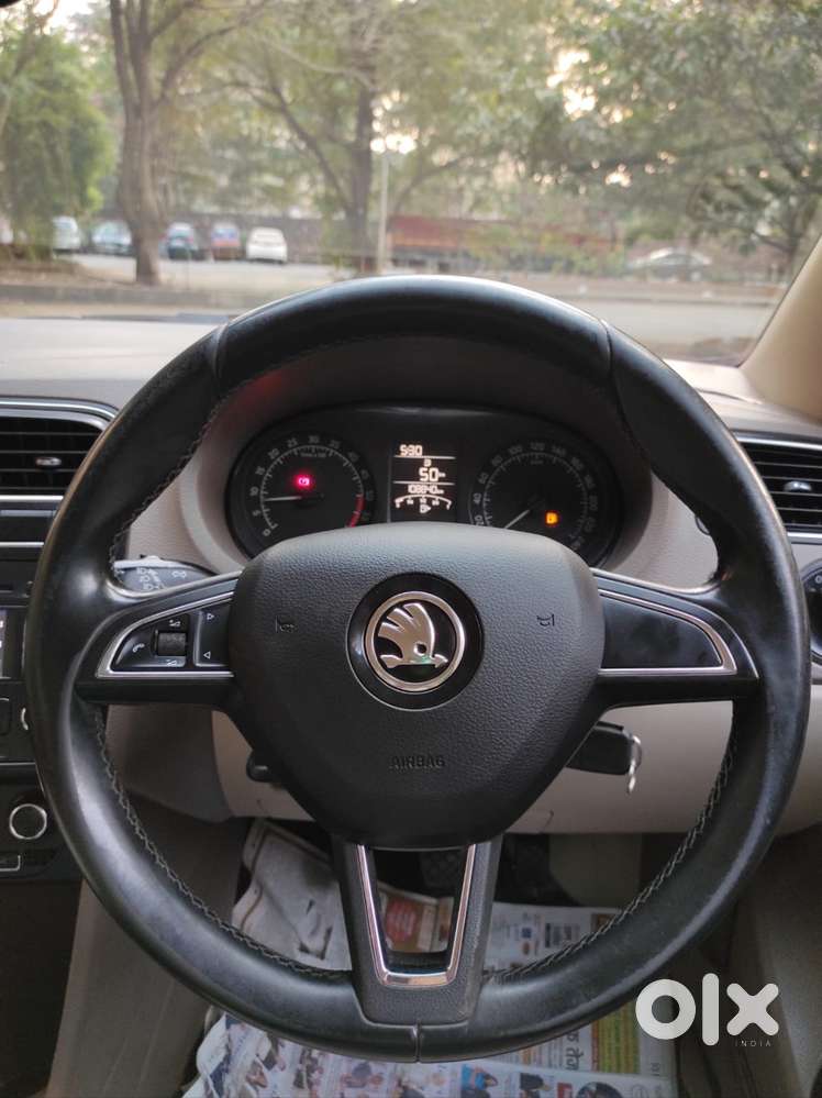 Skoda Rapid Elegance 2017