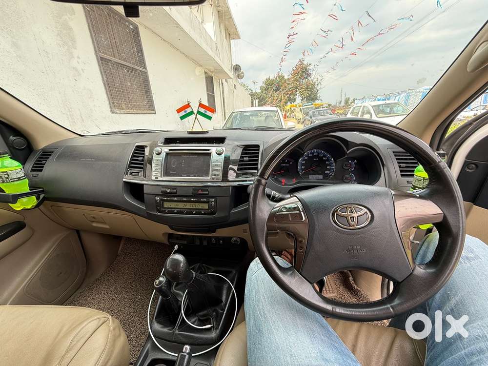 Toyota Fortuner 2014 Diesel Manual Suv