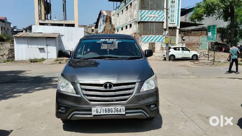 Toyota Innova 2014 Diesel Well Maintained