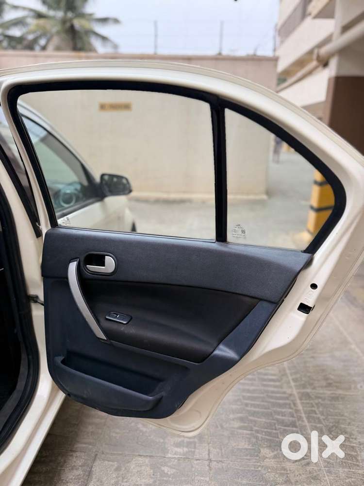 Ford Fiesta Classic [2011-2012] 1.4 Clxi Tdci, 2015, Diesel