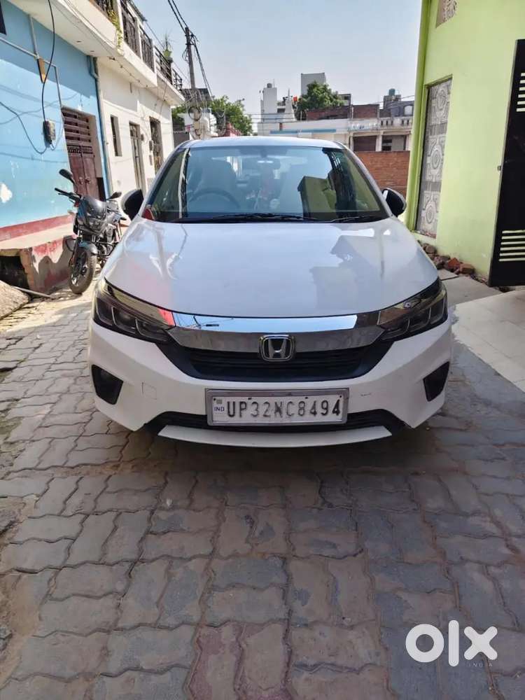 Honda City 5th Gen Vx Mt I-dtec 1.5 Vx 2022