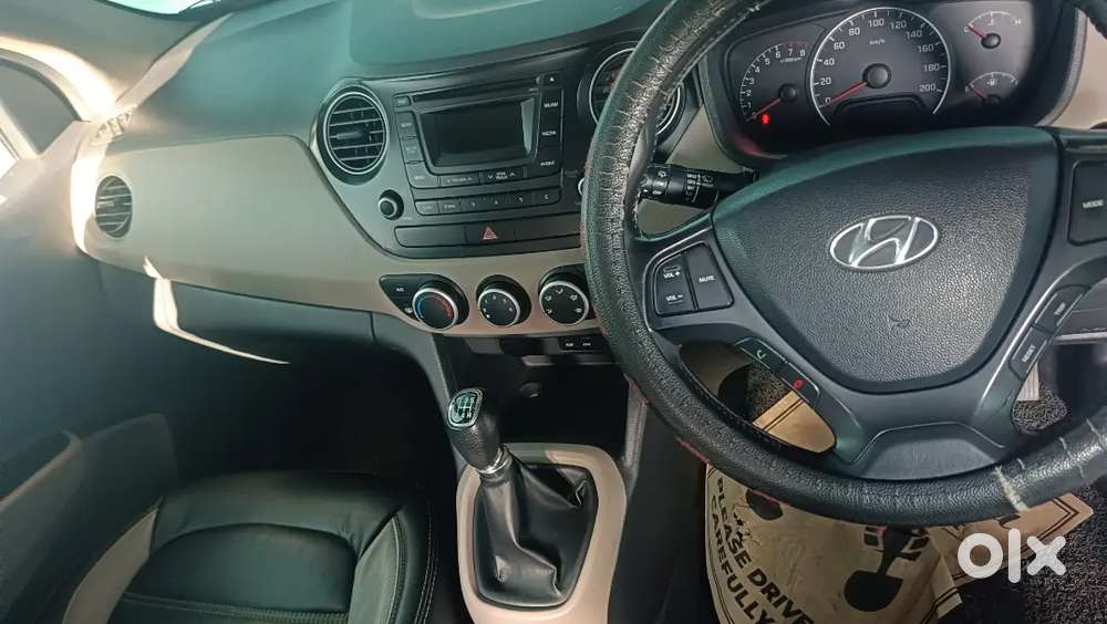 Hyundai Grand I10 2015 Petrol 75000 Km Driven