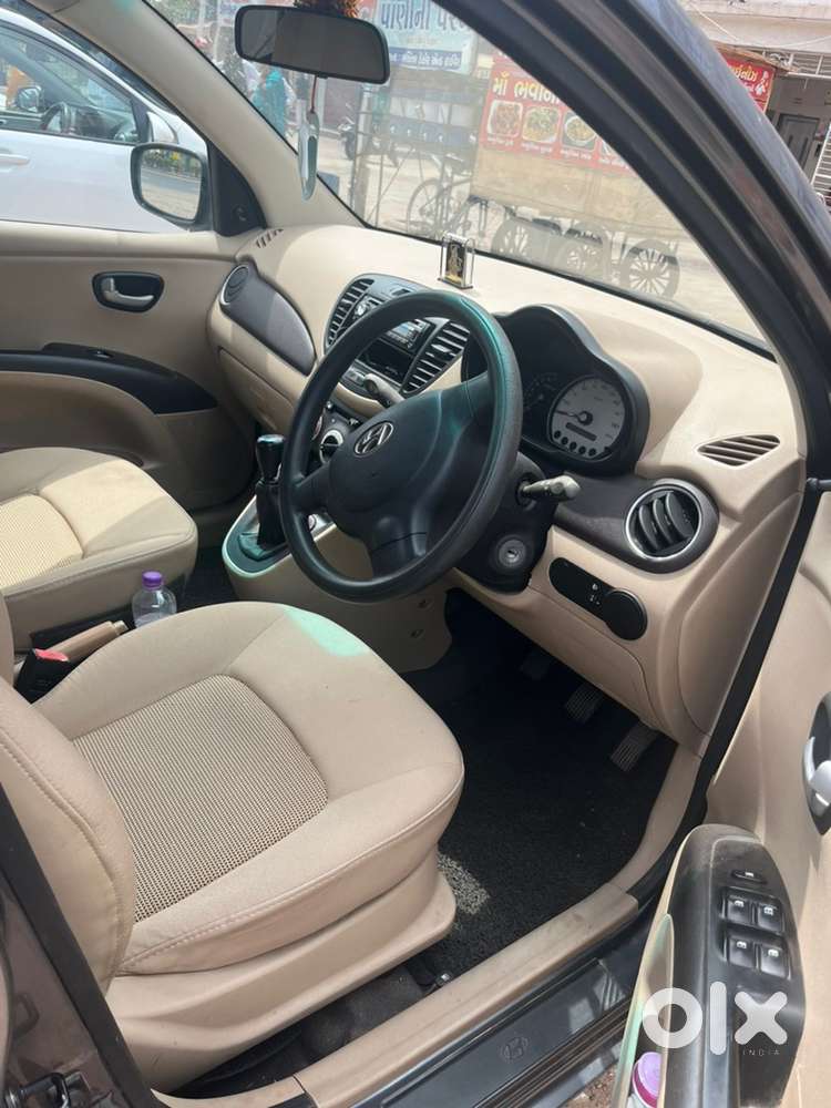 Hyundai I10 Gray