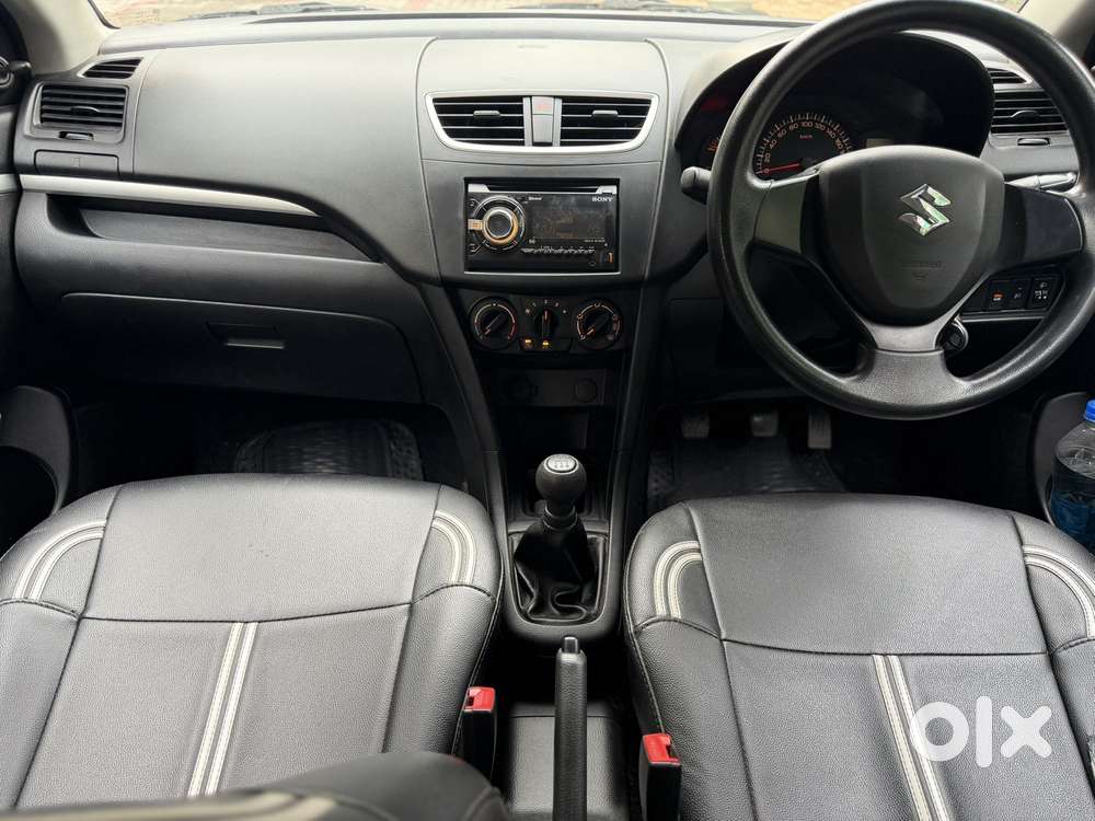 Maruti Suzuki Swift Lxi Optional-o, 2017, Petrol