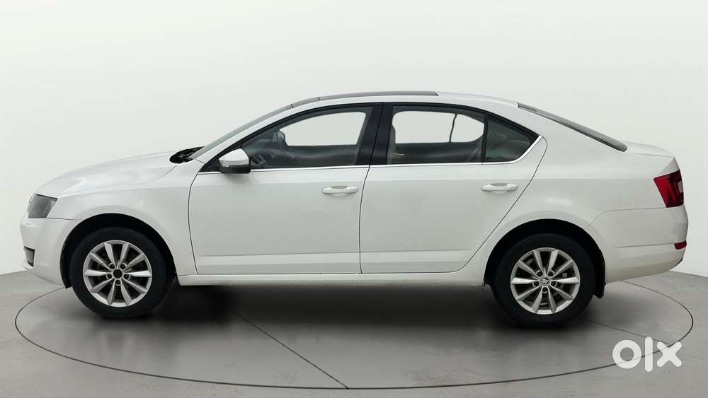 Skoda Octavia Elegance 2.0 Tdi At, 2014, Diesel