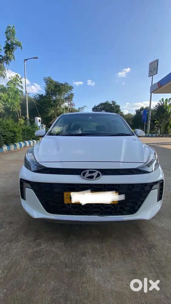 Hyundai Aura 2023 Cng Emi Continue 17 Emi Pending