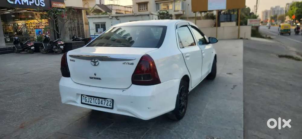 Toyota Etios 2014 Cng & Hybrids 80000 Km Driven