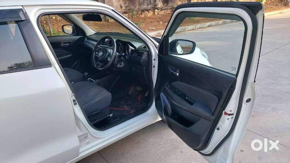Maruti Suzuki Swift Amt Vxi, 2018, Petrol