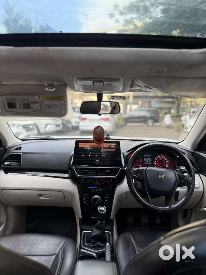 Mahindra Xuv 3xo Ax7 Diesel Mt, 2024, Diesel