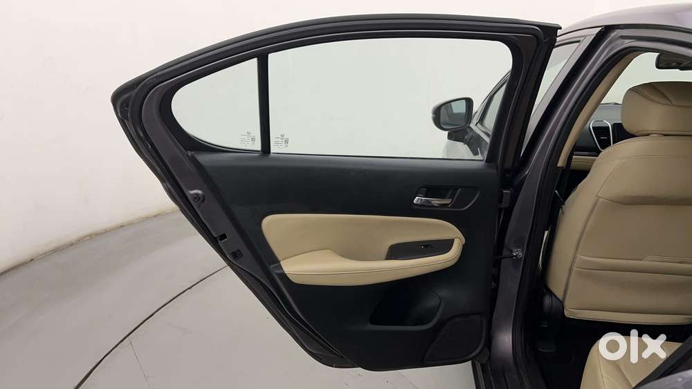 Honda City 1.5 Zx I-vtec Mt, 2021, Petrol