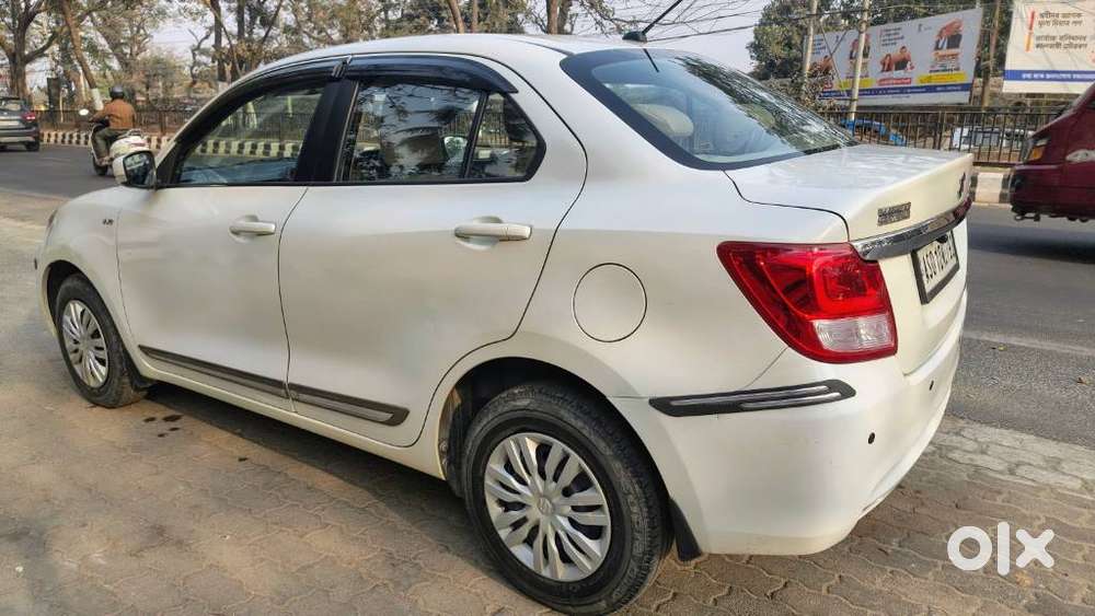Maruti Suzuki Dzire 1.2 Vxi Amt, 2018, Petrol