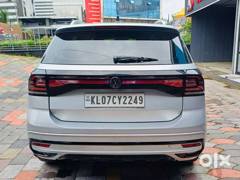 Volkswagen Taigun 1.0 Tsi Highline At, 2022, Petrol