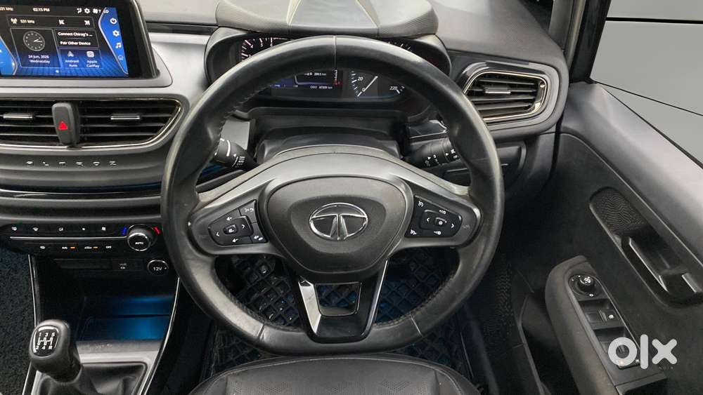 Tata Altroz 1.2 Xza Plus Dark Edition Dct, 2023, Diesel
