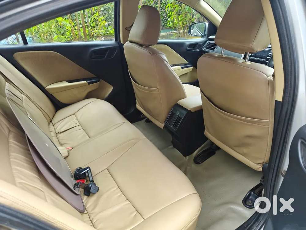 Honda City 2014 1st Owner. Excellent Condition. Timely Servicing Done.