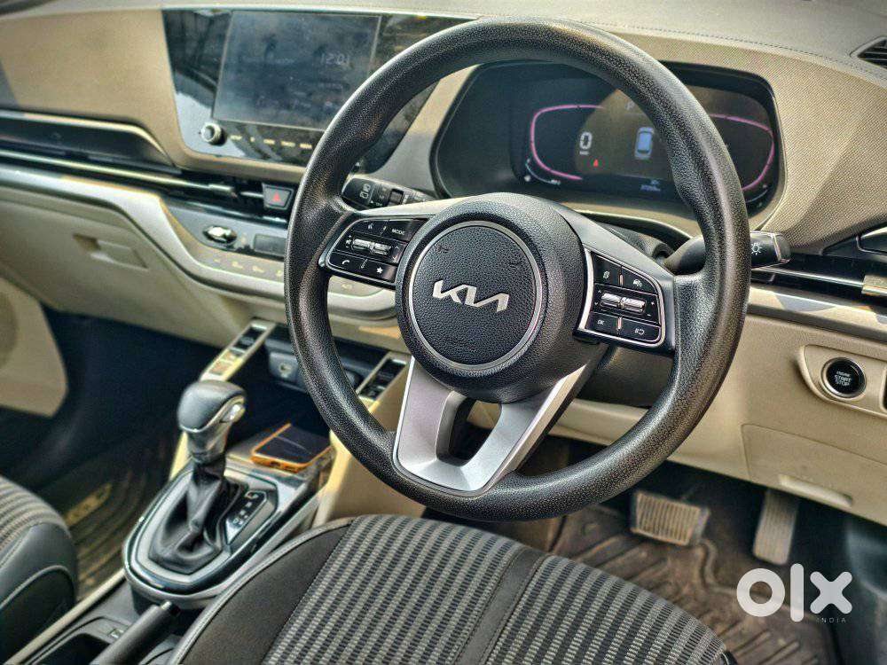Kia Carens 1.4 Prestige Turbo 7 Str, 2022, Petrol