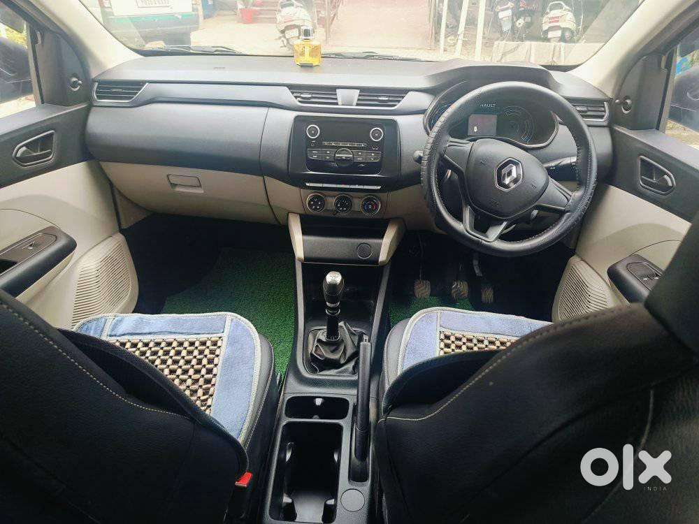 Renault Triber Rxl, 2022, Petrol
