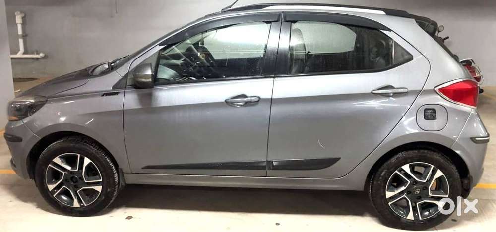 Tata Tiago Xz+ Dual Tone | Grey | Immaculate Condition | Single Owner