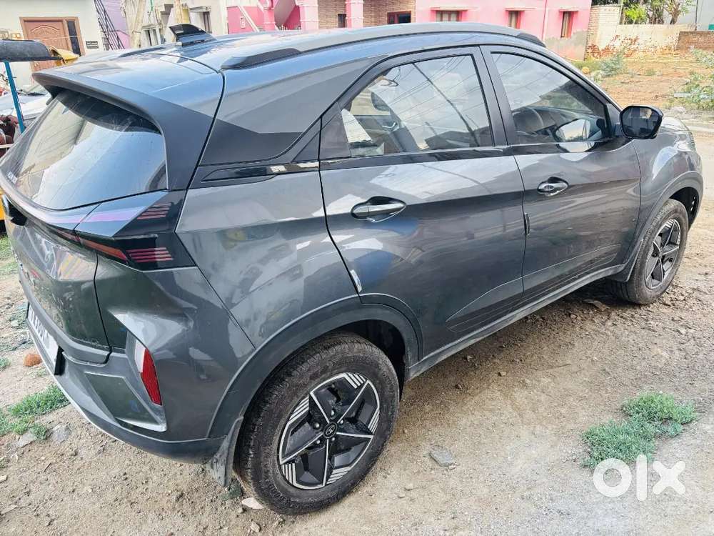 Tata Nexon Creative Plus 1.2 Top End 2024 Mint Condition
